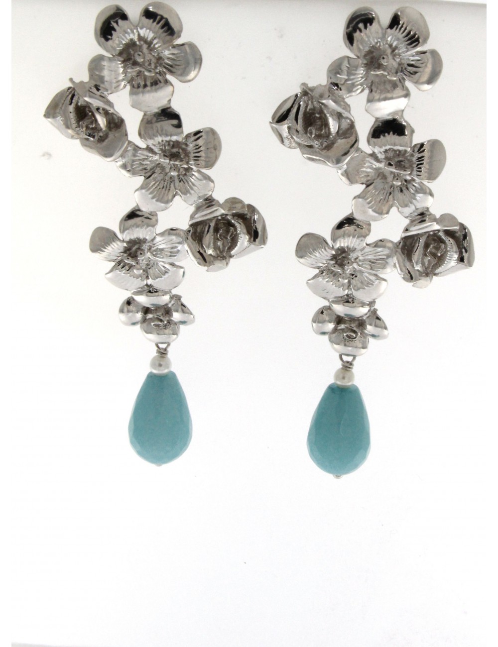 orecchini lunghi Linea I Fiori in argento 925 con giada turchese orecchini lunghi Linea I Fiori in argento 925 con giada turchese